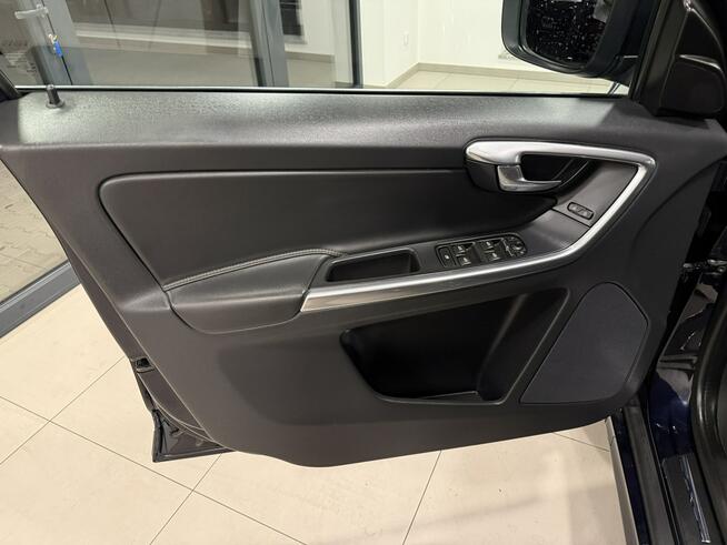 Volvo XC 60 Bogate Wyposażenie / Serwisowany / Roczna Gwarancja w cenie