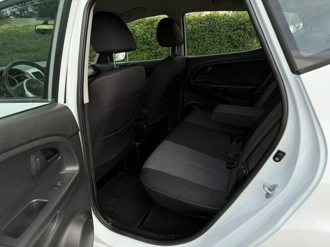 Kia Venga 1.4 benz. 90KM MPI 105tys.km. Klima 4xel. szyby Zadbany Zarejestrowany
