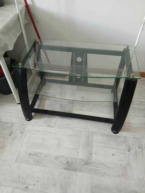 Stolik pod telewizor