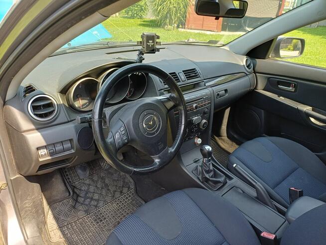 Sprzedam samochód Mazda 3