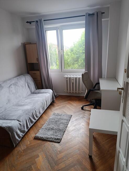 Pokój 1os, dla Kobiety, ul. Kanta, 700 zł + opłaty