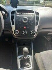 Kia Ceed 1,4 benzyna 2012 rok
