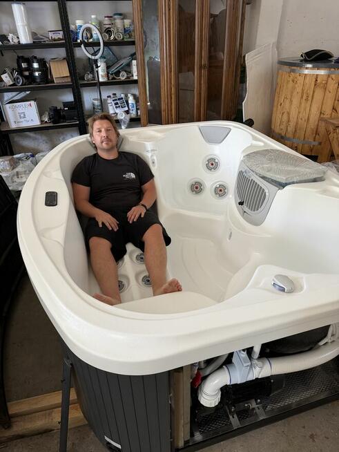 Spa TechTub 2.4