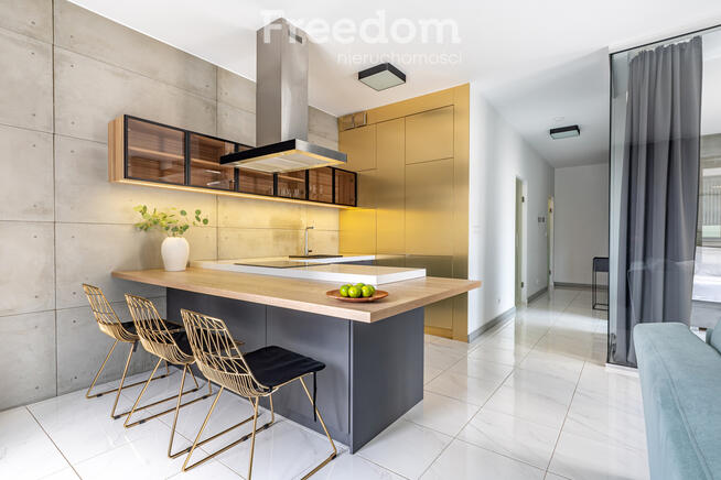 Apartament z widokiem na Ratusz i dwoma balkonami
