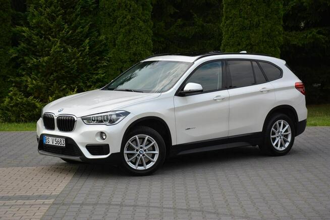 BMW X1 XDrive Panorama Ledy Kamera Navi Parktronic EL.Klapa Alu17"