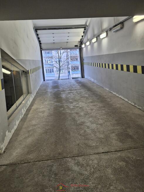Mieszkanie + garaż 37.7m2, ul. Królewska, Kazimierza W. Kraków.