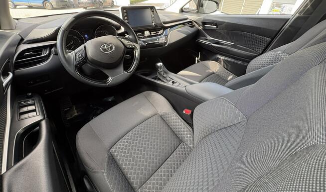 Toyota C-HR 1.8 HYBRYDA | Zarejestrowany | 67 tyś. km przebiegu!! | Stan BDB |