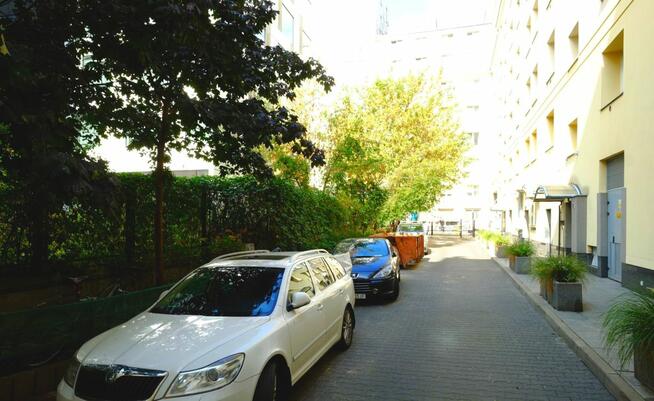 Mieszkanie Warszawa gm. Śródmieście Śródmieście, Krucza