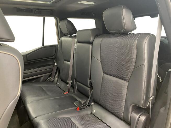 Toyota Land Cruiser First Edition - Rama Zabezpieczona Cesja + Hak