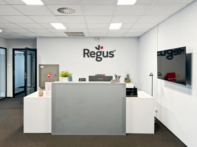 10-15 - osobowa w lokalizacji Regus Diamentum