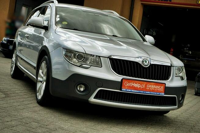 Škoda Superb 1,6TDI Klima, alu R17, NAVI, Xenony, 2013r.