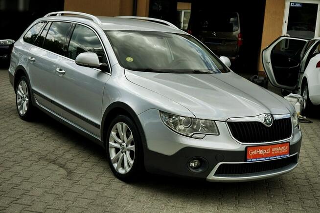 Škoda Superb 1,6TDI Klima, alu R17, NAVI, Xenony, 2013r.