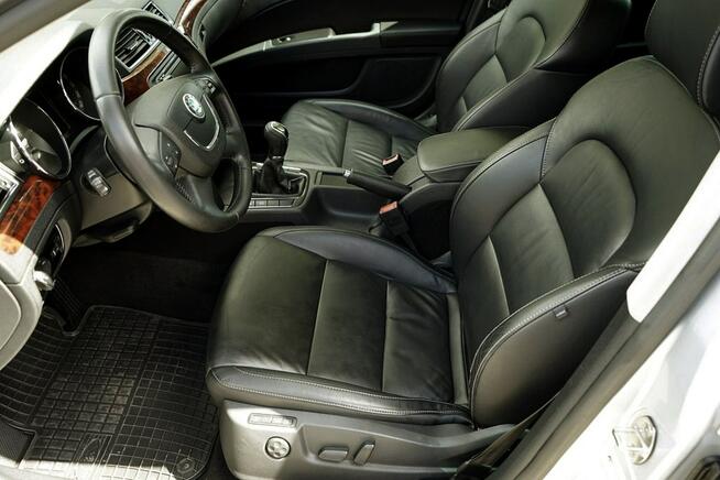 Škoda Superb 1,6TDI Klima, alu R17, NAVI, Xenony, 2013r.