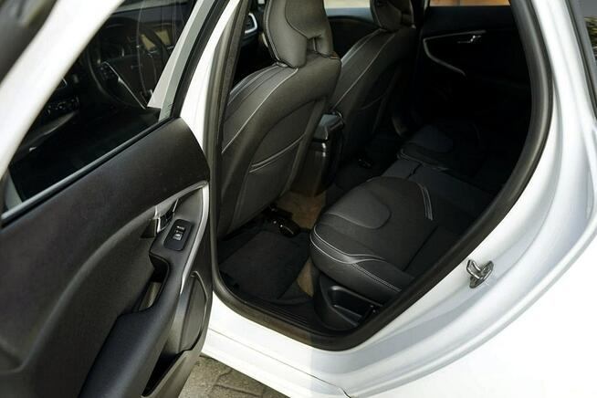 Volvo V40 1,6D2 Klima, NAVI, 2013r.