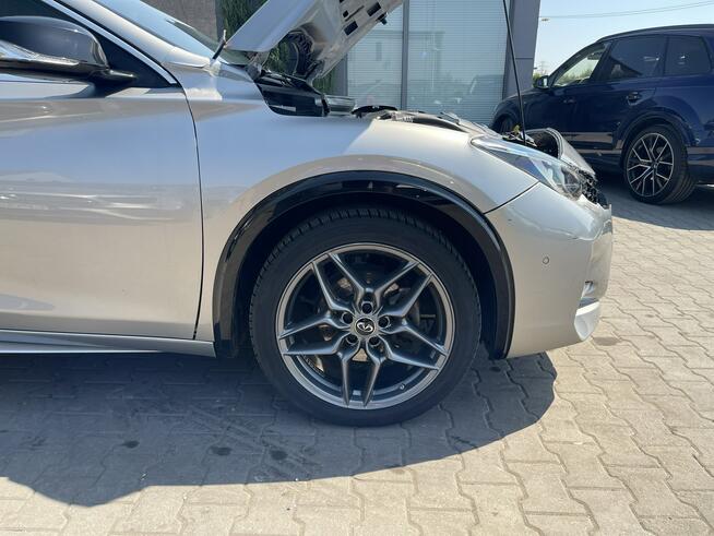Infiniti Q30 Salon PL Automat Kamera Podgrzewanie