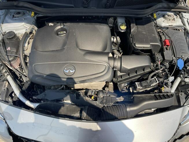 Infiniti Q30 Salon PL Automat Kamera Podgrzewanie
