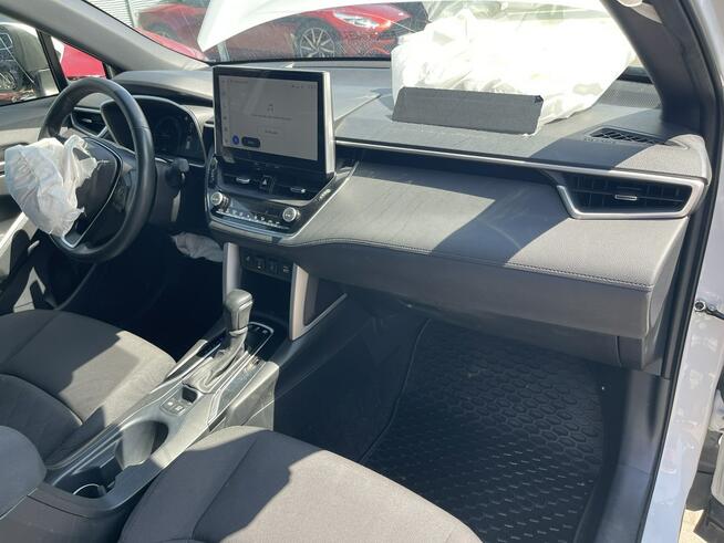 Toyota Corolla Cross Hybryda Automat Podgrzewanie Virtual cockpit Kamera 197KM