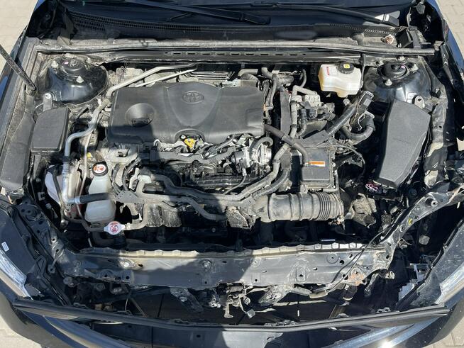 Toyota Camry Salon Polska Hybryda Skóra Kamera 218KM