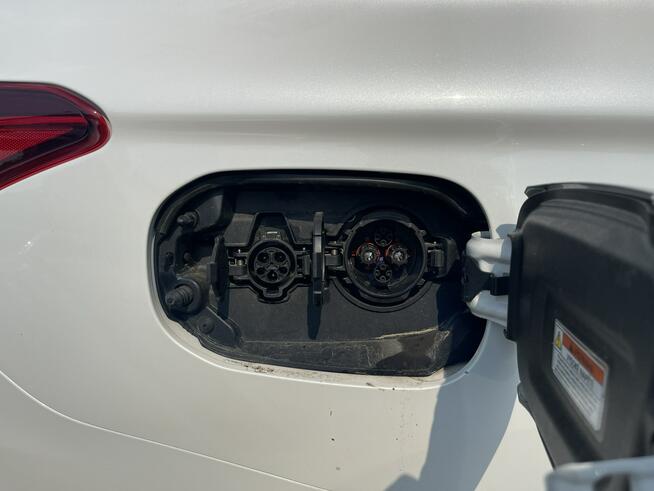 Mitsubishi Outlander AWD PHEV Automat Klimatronik Kamera Podgrzewanie