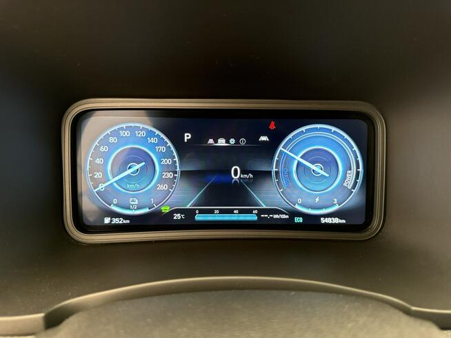 0,0 64 kWh 204 KM Kona Modern Salon PL F-Vat