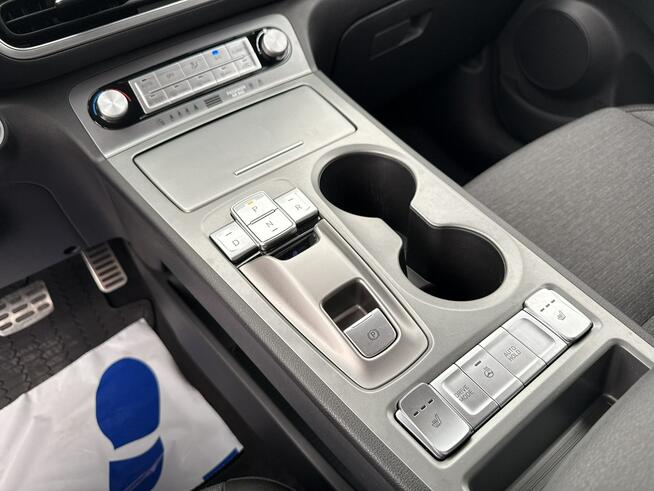 0,0 64 kWh 204 KM Kona Modern Salon PL F-Vat