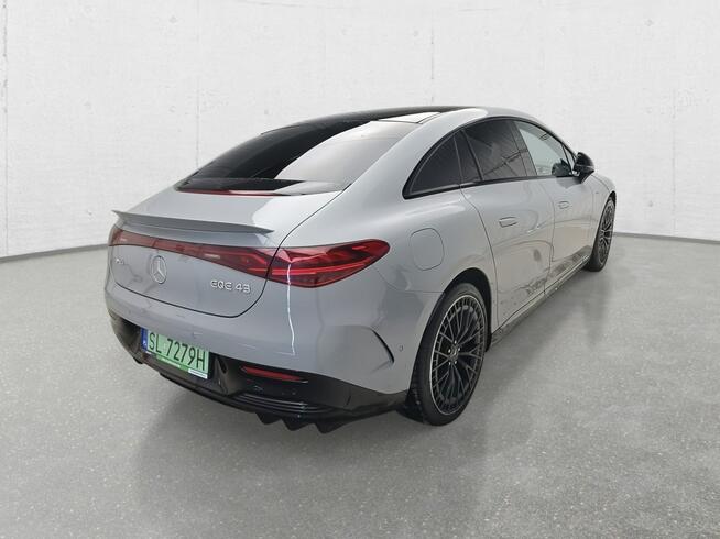 Mercedes EQE