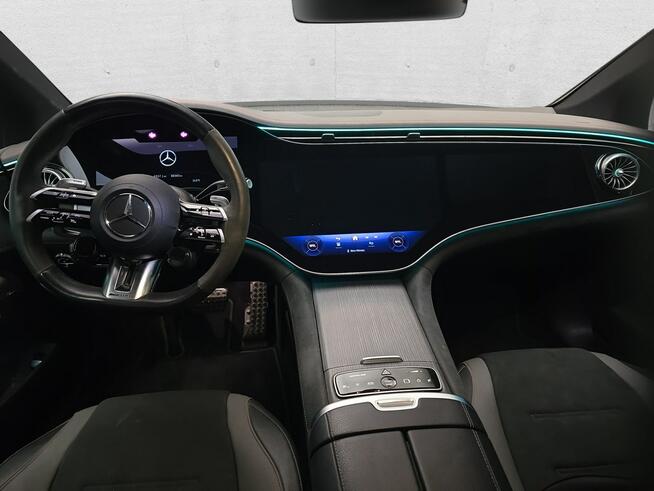Mercedes EQE