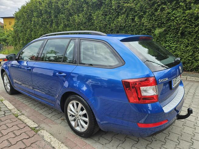 Škoda Octavia 1 właściciel / Klimatronic x 2 / Nawigacja / Czujniki przód + tył