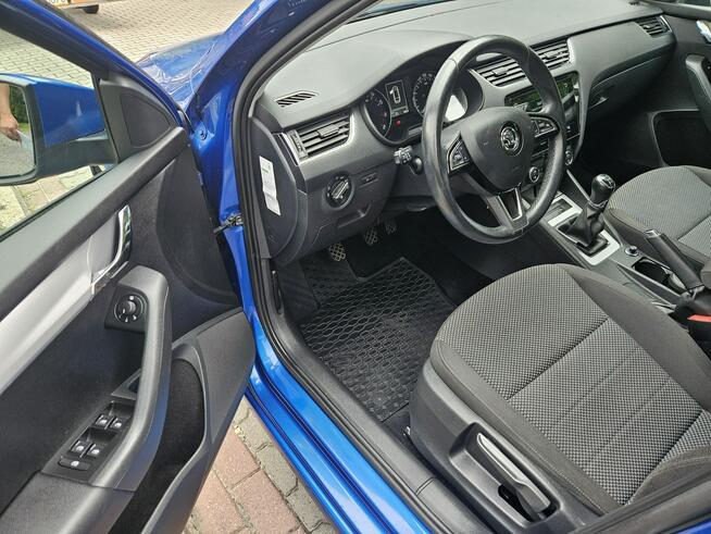 Škoda Octavia 1 właściciel / Klimatronic x 2 / Nawigacja / Czujniki przód + tył