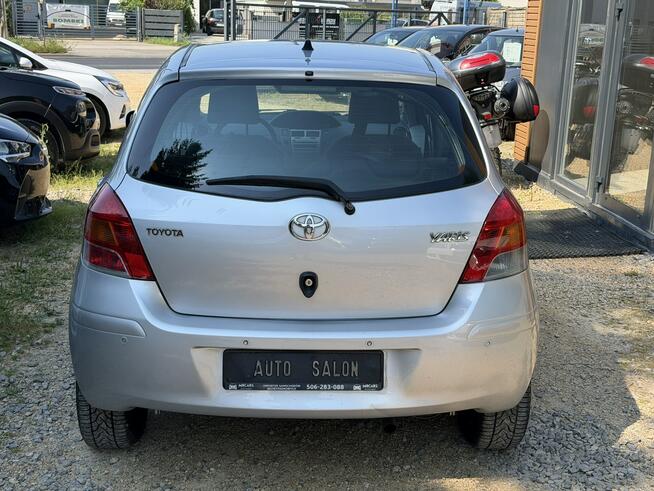 Toyota Yaris AUTOMAT*1.3i*101PS*Klima*PDC*Wersja*SOL*Wielofunkcja*EL*Szyby*Lusterka