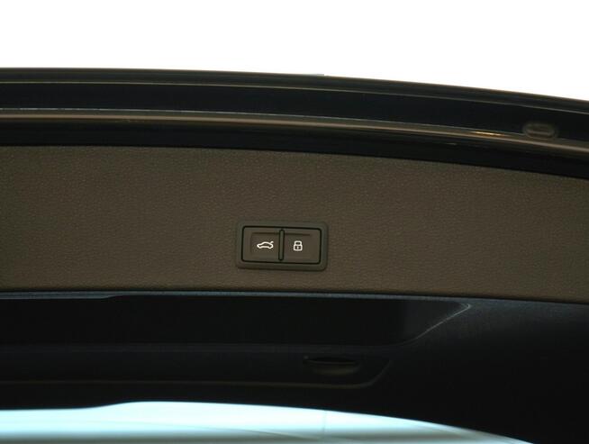 Audi Q2 35 TFSI 150KM S-LINE Matrix Kamera Tempomat Virtual Navi Gwarancja