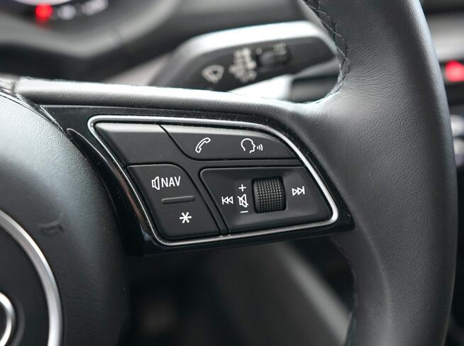 Audi Q2 35 TFSI 150KM S-LINE Matrix Kamera Tempomat Virtual Navi Gwarancja
