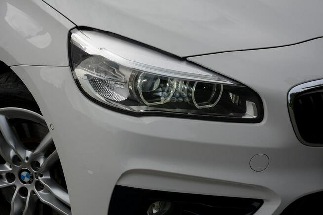 220D FullLed Navi El. Klapa 7 Foteli El. foteli HeadUp Drive Mode ASO