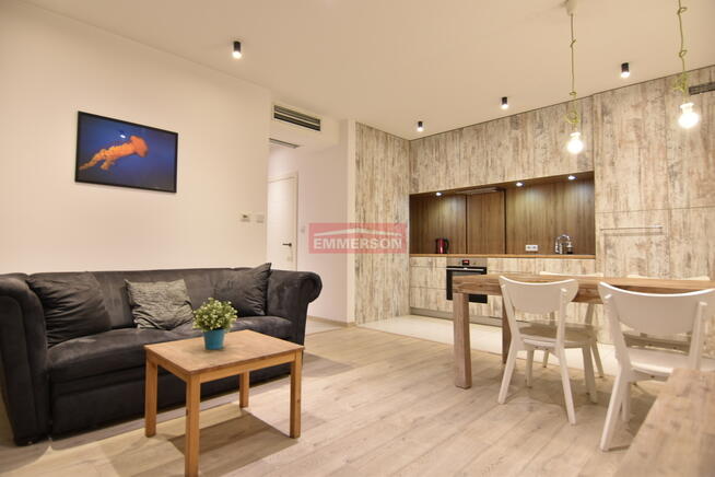Grzegórzki 2 pok apartamentowiec przestronne ENG