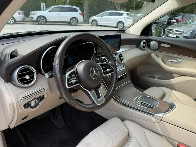 Mercedes GLC 220 220d 194km 4-Matic AMG Line MultiBeam Panorama Salon PL Iwł FV23%