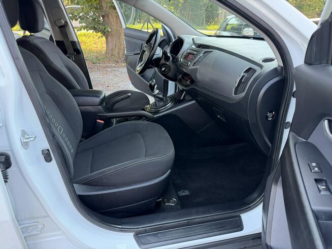 Kia Sportage 1,6 LPG navi car play czujniki cofania