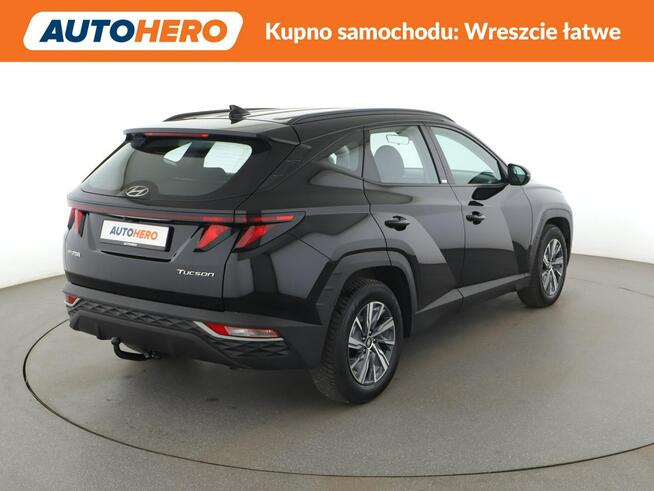 Hyundai Tucson niski przebieg grzane fotele PDC tempomat LED