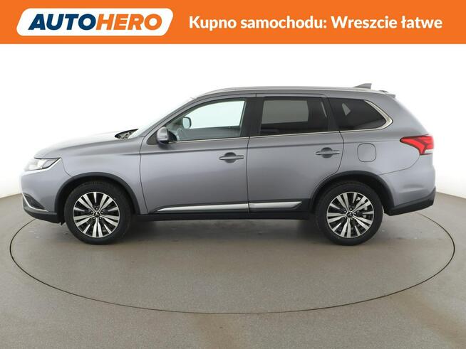 Mitsubishi Outlander automat navi kamera grzane fotele auto klima