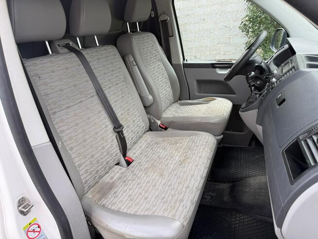 Volkswagen Transporter T5 FL 2.0 MPI 115KM benzyna 3 osobowy 160tys km przebiegu