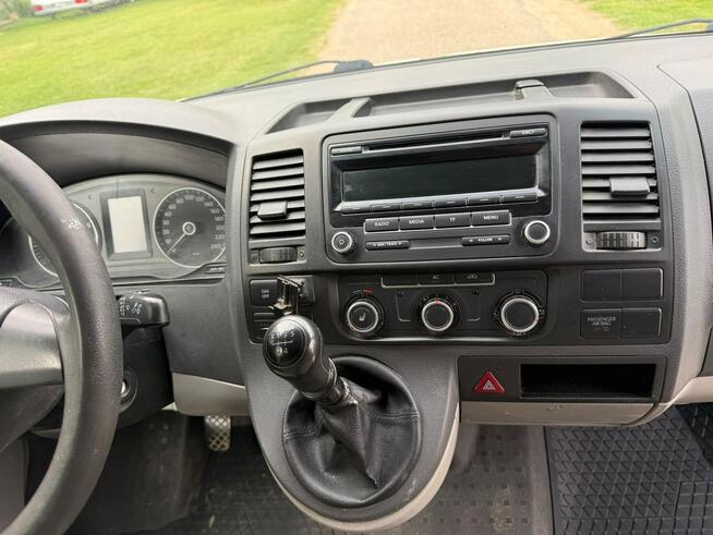 Volkswagen Transporter T5 FL 2.0 MPI 115KM benzyna 3 osobowy 160tys km przebiegu