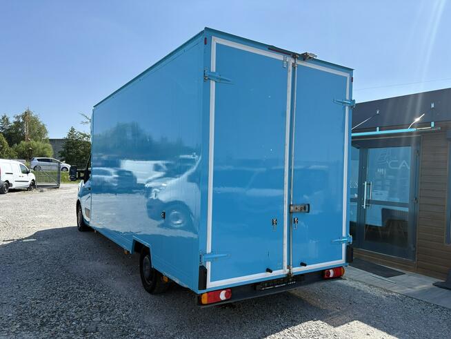 Renault Master kontener niskopodwoziowy niskopodłogowy długość 4,62
