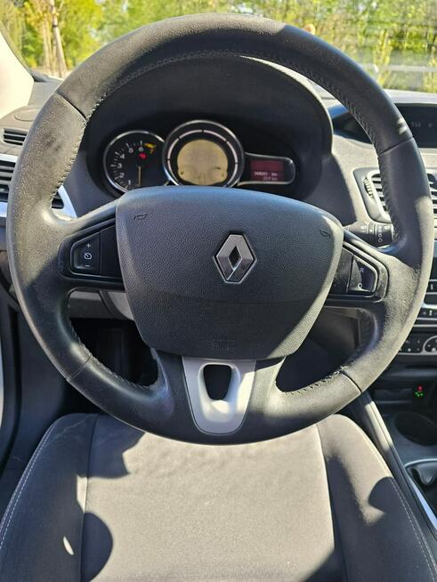 Renault Megane benzyna 1.4 + LPG - 2011r