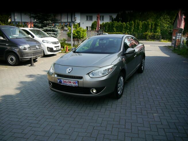 Renault Fluence 2.0b Navi Stan b.dobry klimatronic bezwypadkowy Gwarancja 12-mcy