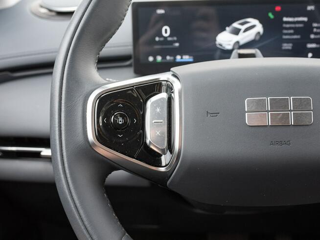 Geely Starray EM-i 1.5 PHEV Pro Podgrz.f i kier Elektr.f Skóra LED