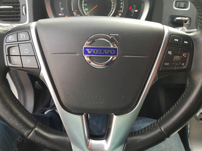 VOLVO V60 D3 2017 salon Polska