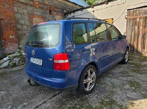 Syndyk sprzeda Volkswagen Touran 2,0