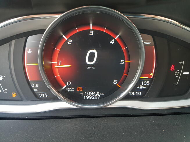 VOLVO V60 D3 2017 salon Polska