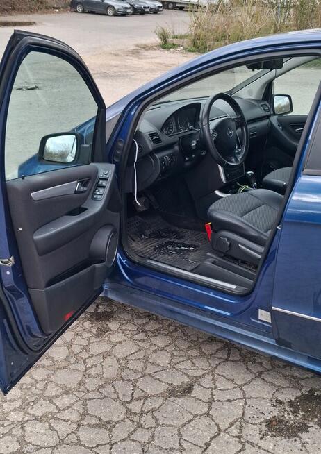 Mercedes A180 Avantgarde, bogate wyposażenie, 2.0 CDI