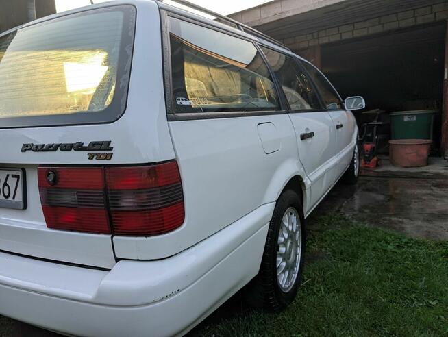 Volkswagen Passat B4 1994 1.9 TDI 90KM 1Z KOMBI