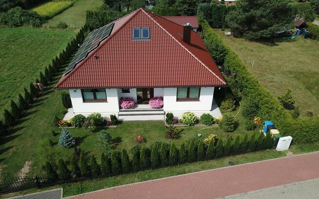 Dom nad jeziorem w malowniczej okolicy - Kaszuby